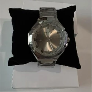 Swiss Plus Man Watch Basic Seri Model-3 ST3448AGS White-Silver(Kol Saati)