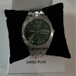 Swiss Plus Man Watch Basic Seri Model-5 ST2302AGP Green-Silver(Kol Saati)